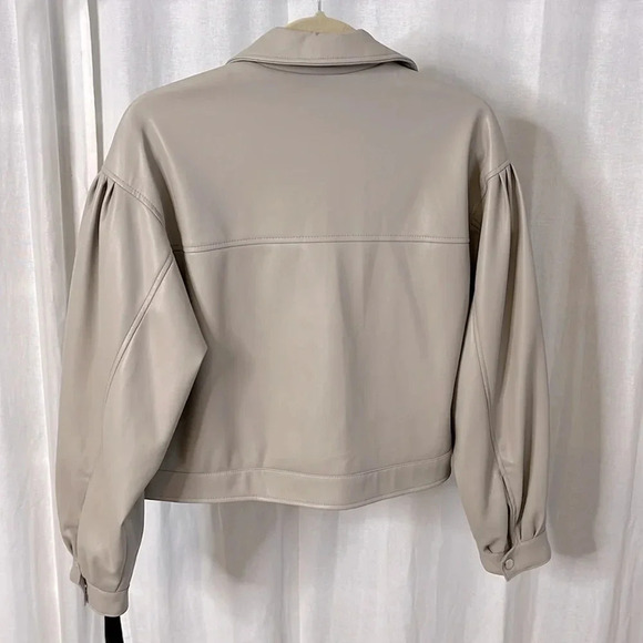 NWOT Faux Leather Cropped Lined Jacket, Size M - Picture 4 of 10